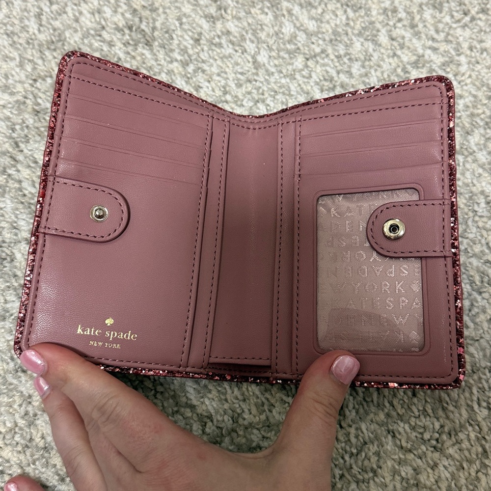 Kate Spade Tellie Bifold Wallet Seton Drive in Dusty Peony - Picture 5 of 8
